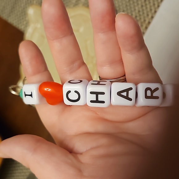 I LOVE CHARLOTTE KEYCHAIN - Picture 6 of 7